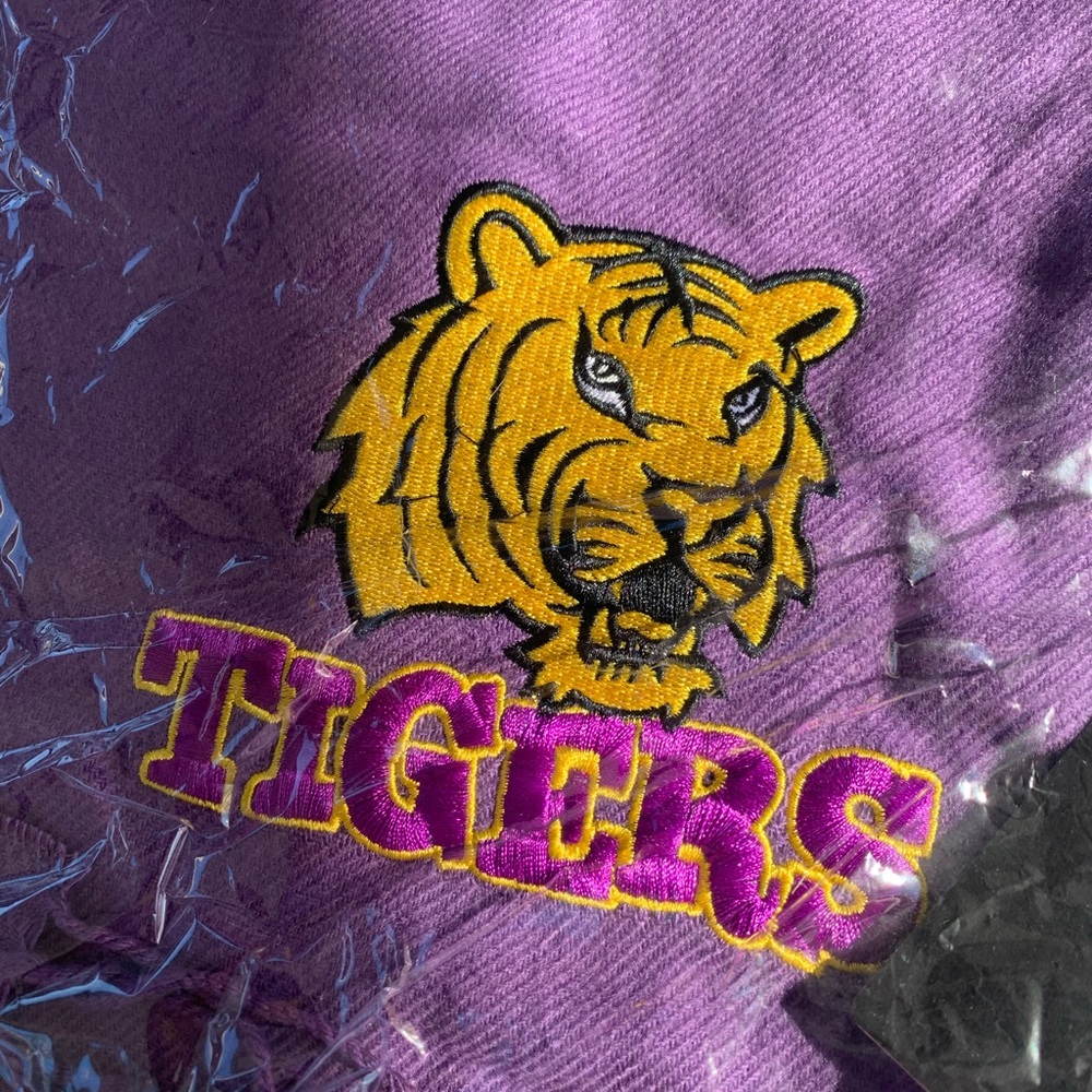 LSU tiger scarf